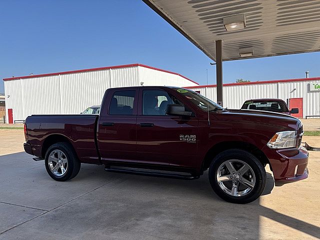 2021 Ram 1500 Classic Tradesman photo 4