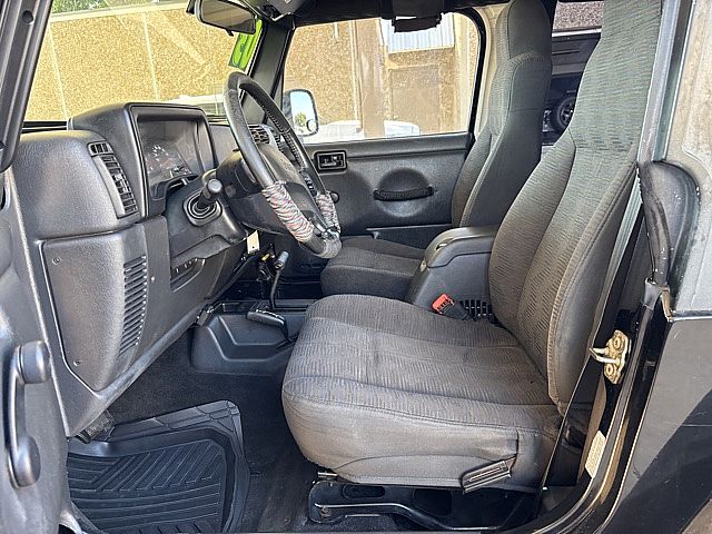 2003 Jeep Wrangler Commando photo 13