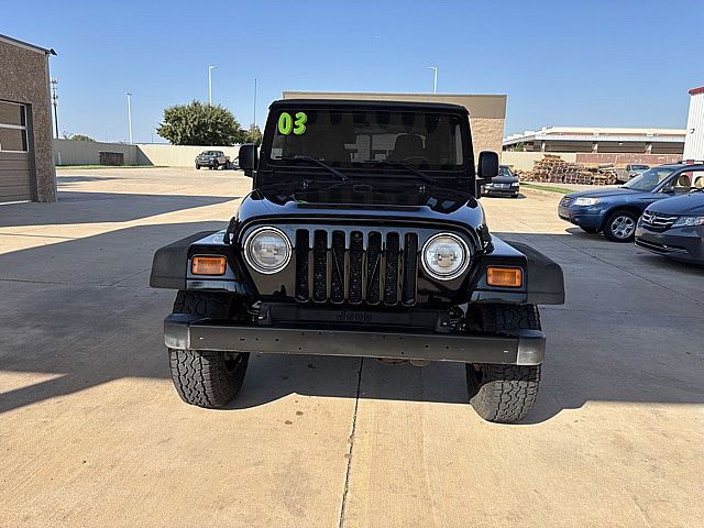 2003 Jeep Wrangler Commando photo 2