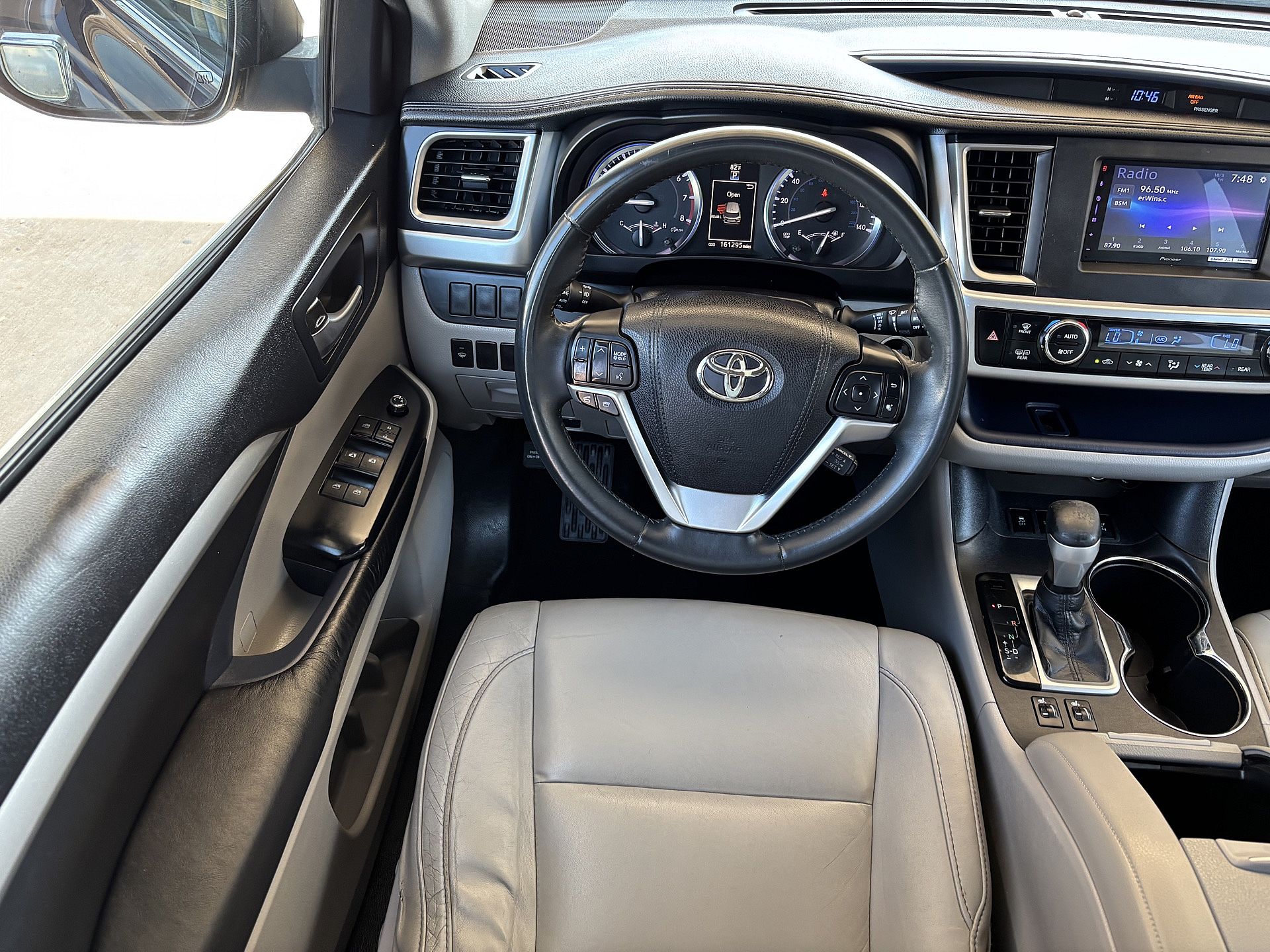 2015 Toyota Highlander XLE photo 15