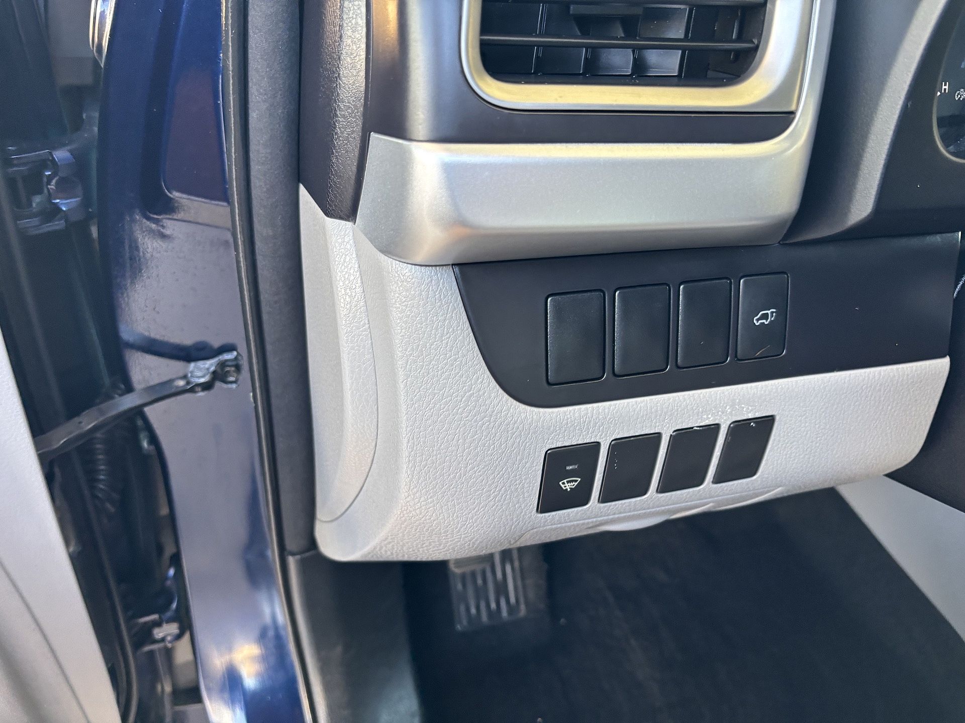 2015 Toyota Highlander XLE photo 17