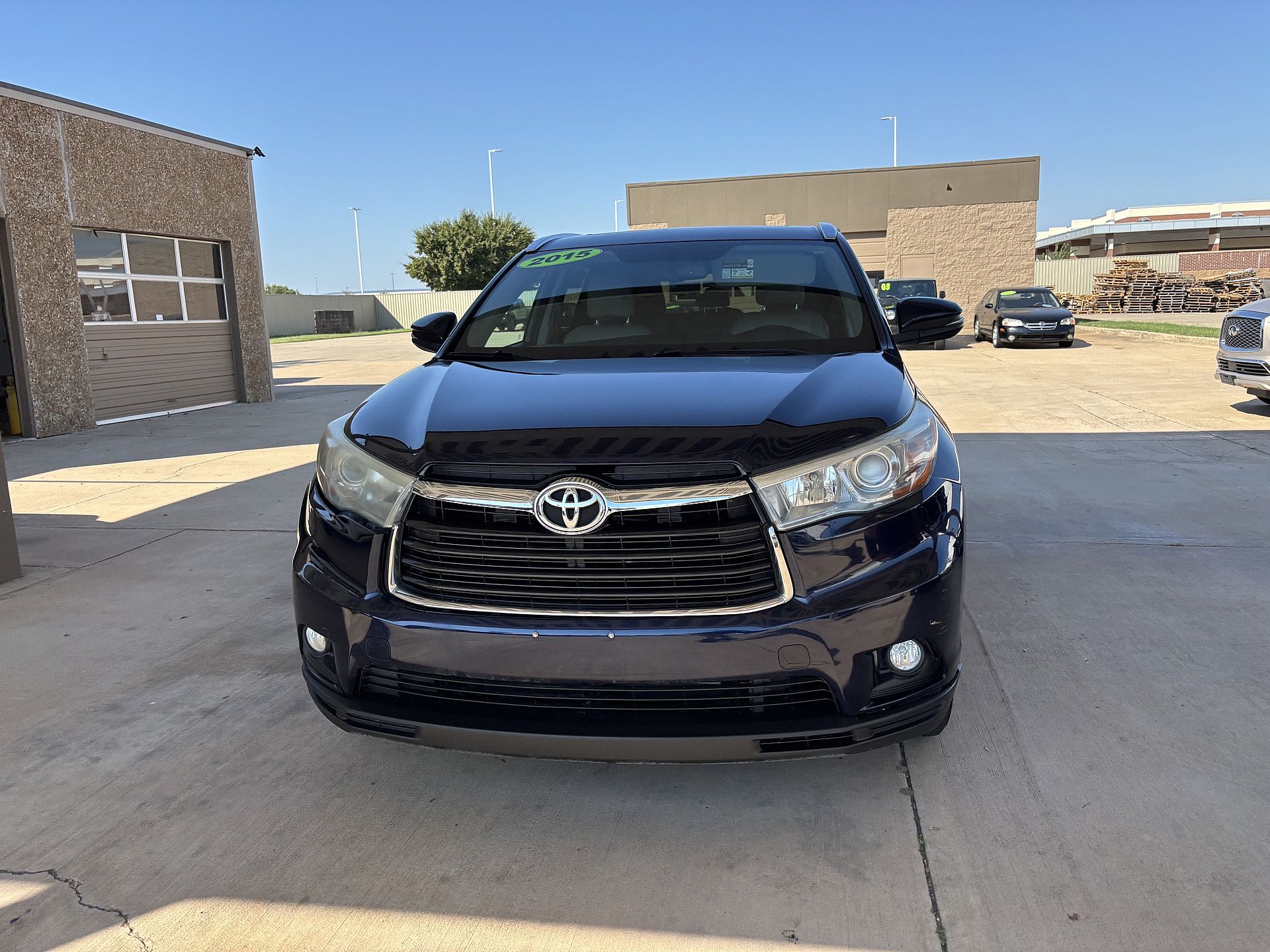 2015 Toyota Highlander XLE photo 2