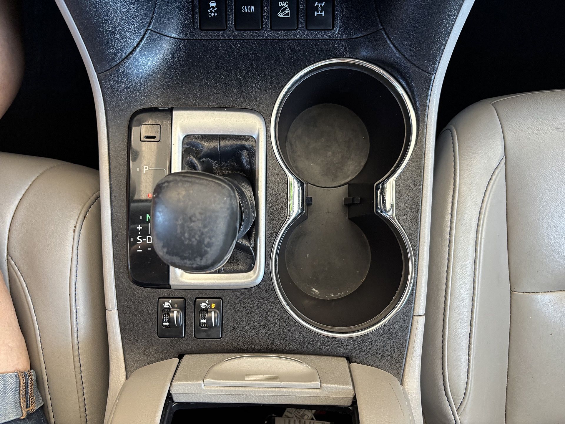 2015 Toyota Highlander XLE photo 23